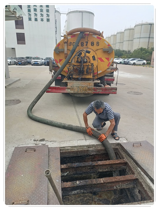 莫力达瓦隔油池清掏