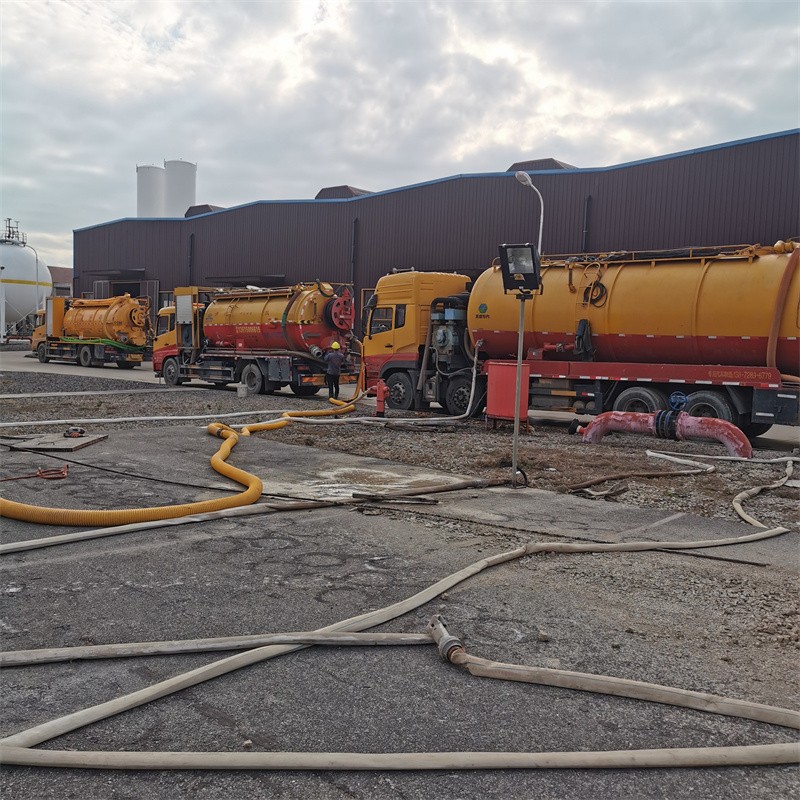 莫力达瓦污水池清理